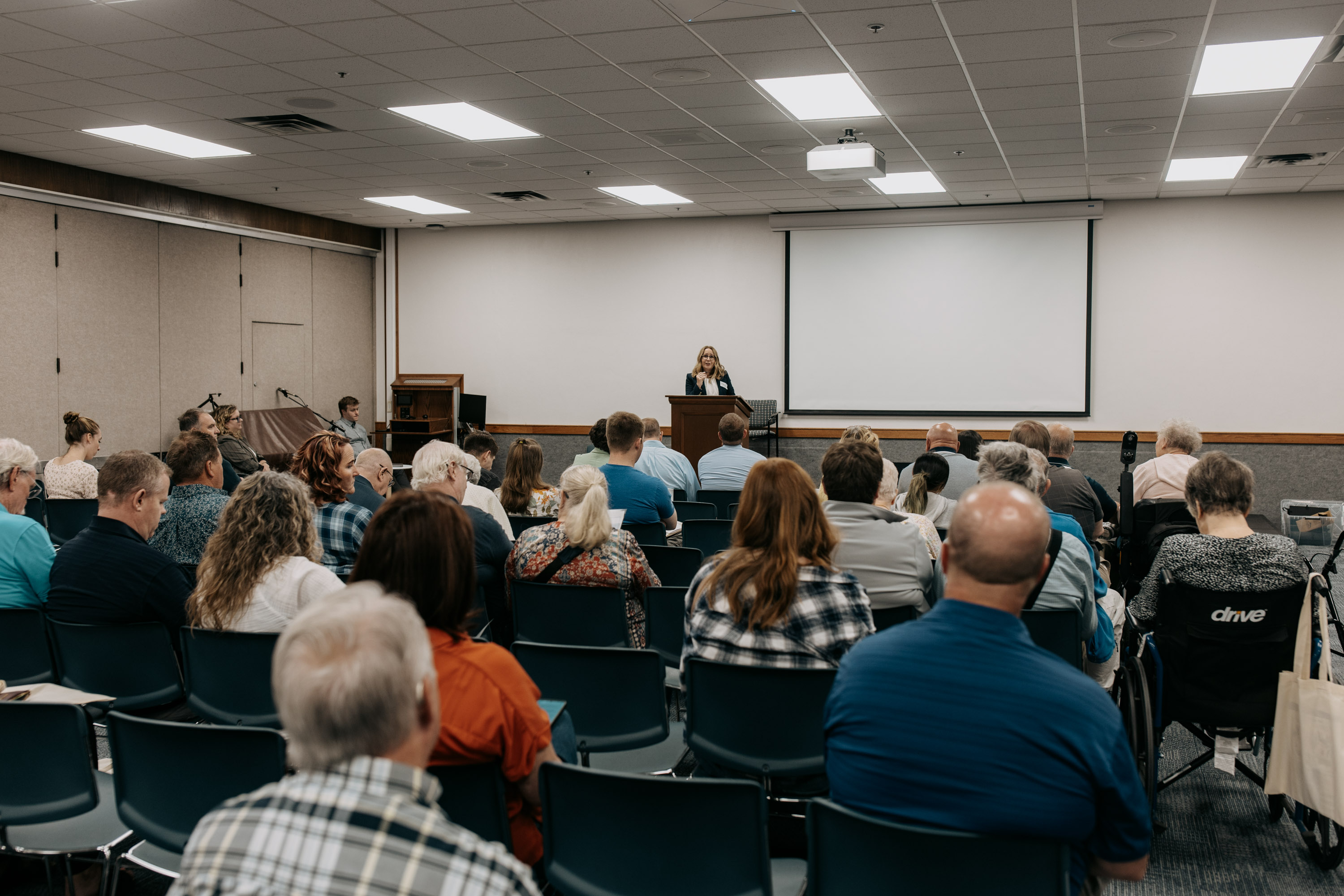 Speaker shares resources